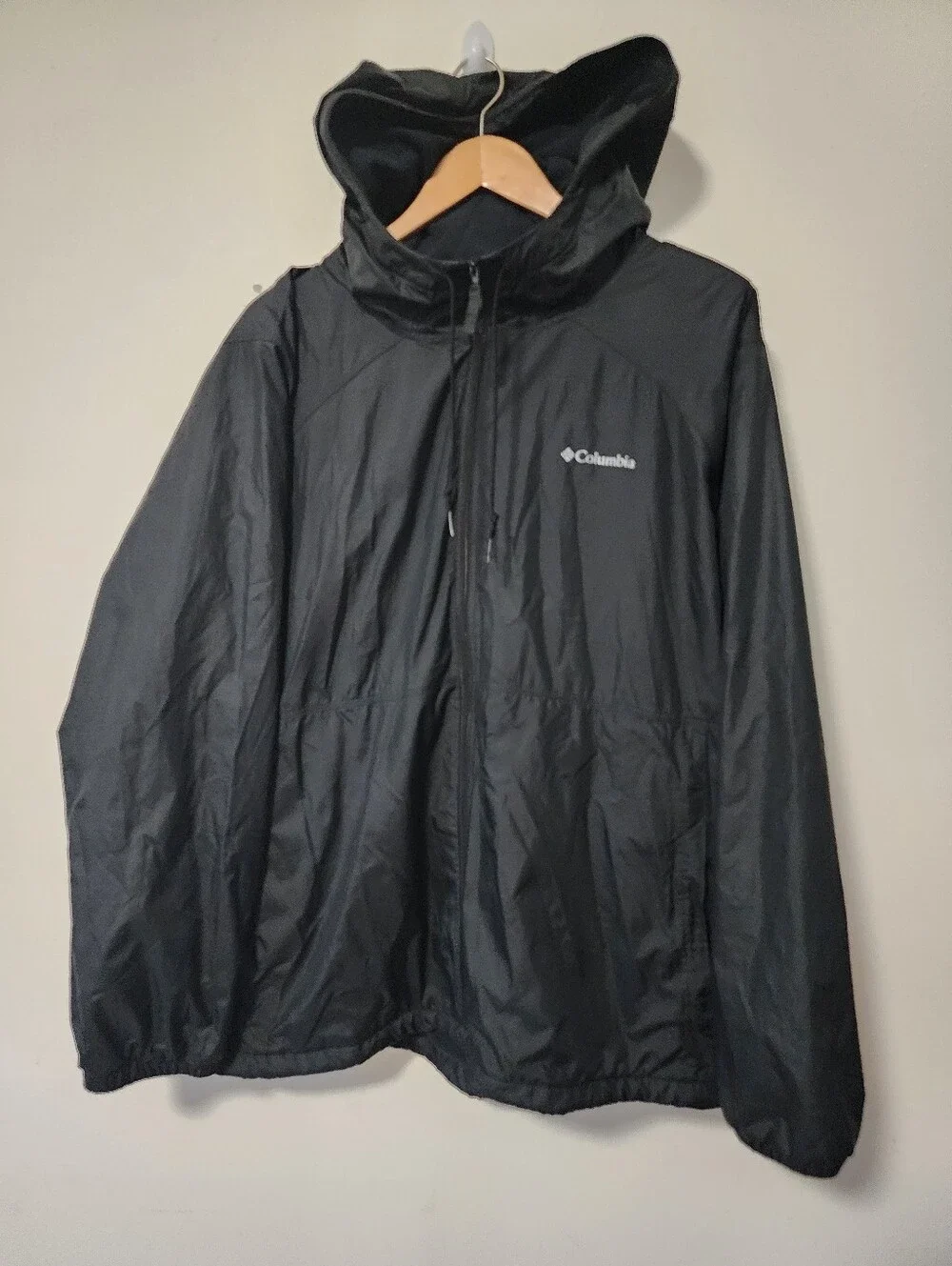 Columbia Men's Black Hooded Rain Shell Jacket